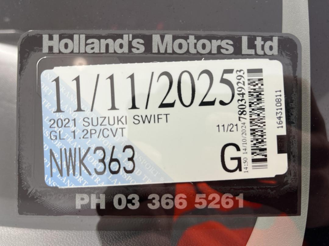 Photo '30' of Suzuki Swift Photo '30' of Suzuki Swift