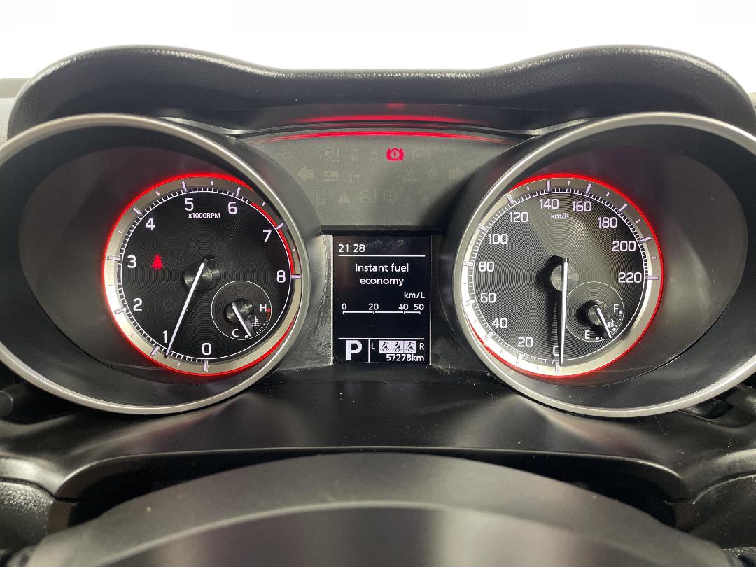 Photo '21' of Suzuki Swift