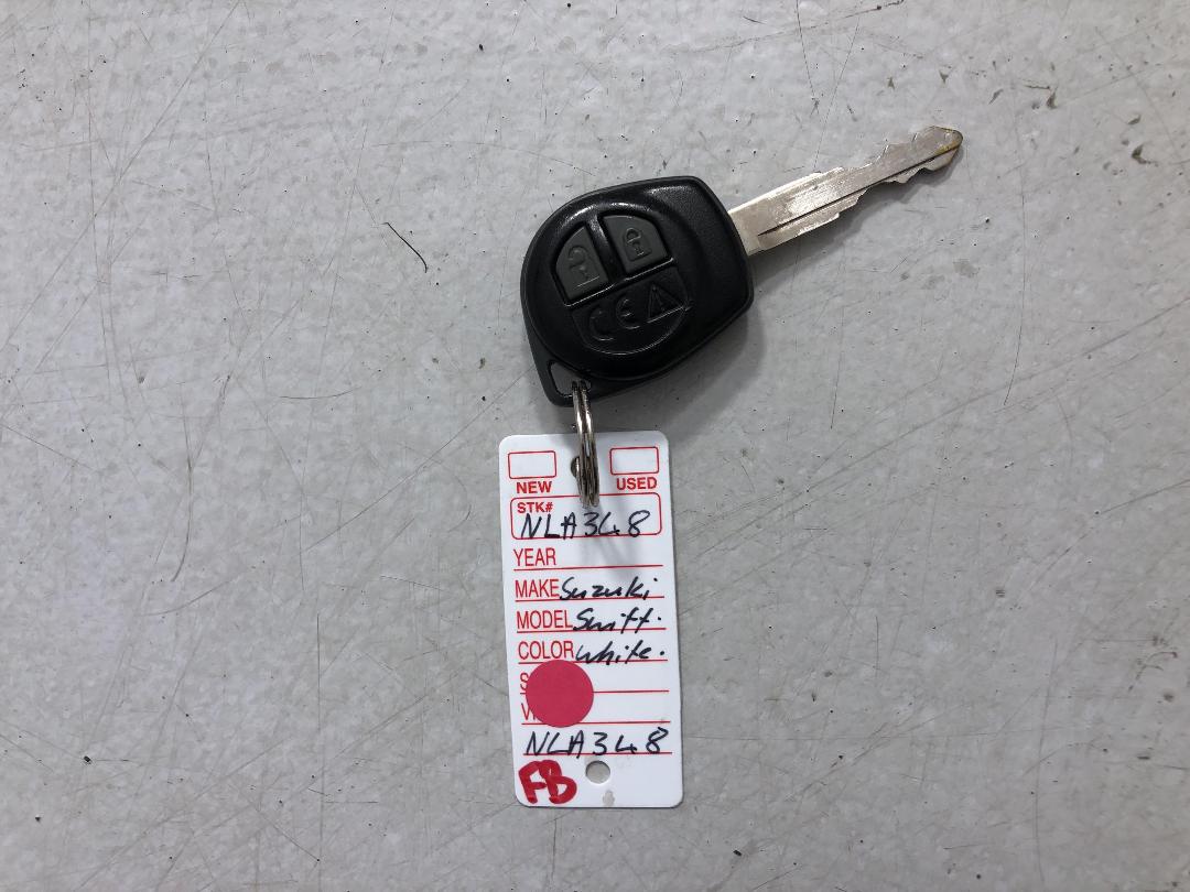 Photo '22' of Suzuki Swift