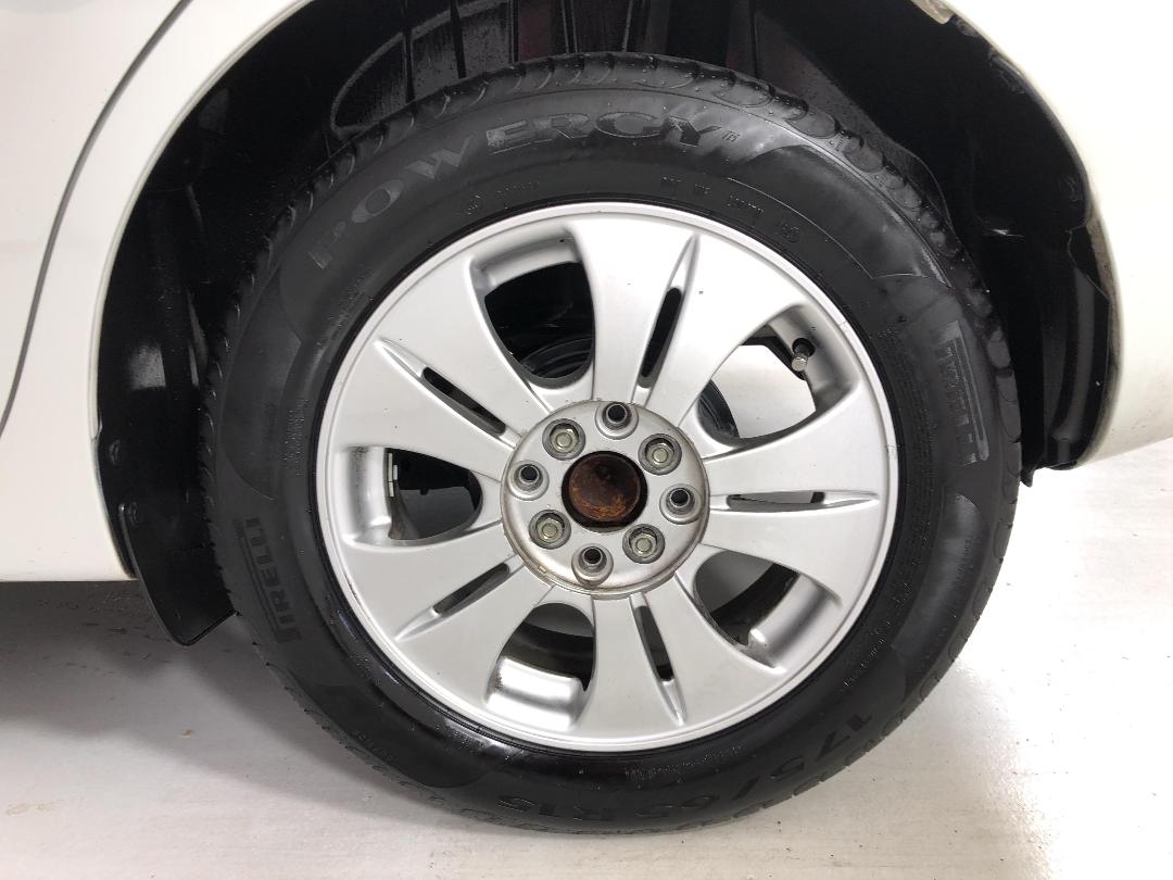 Photo '11' of Suzuki Swift