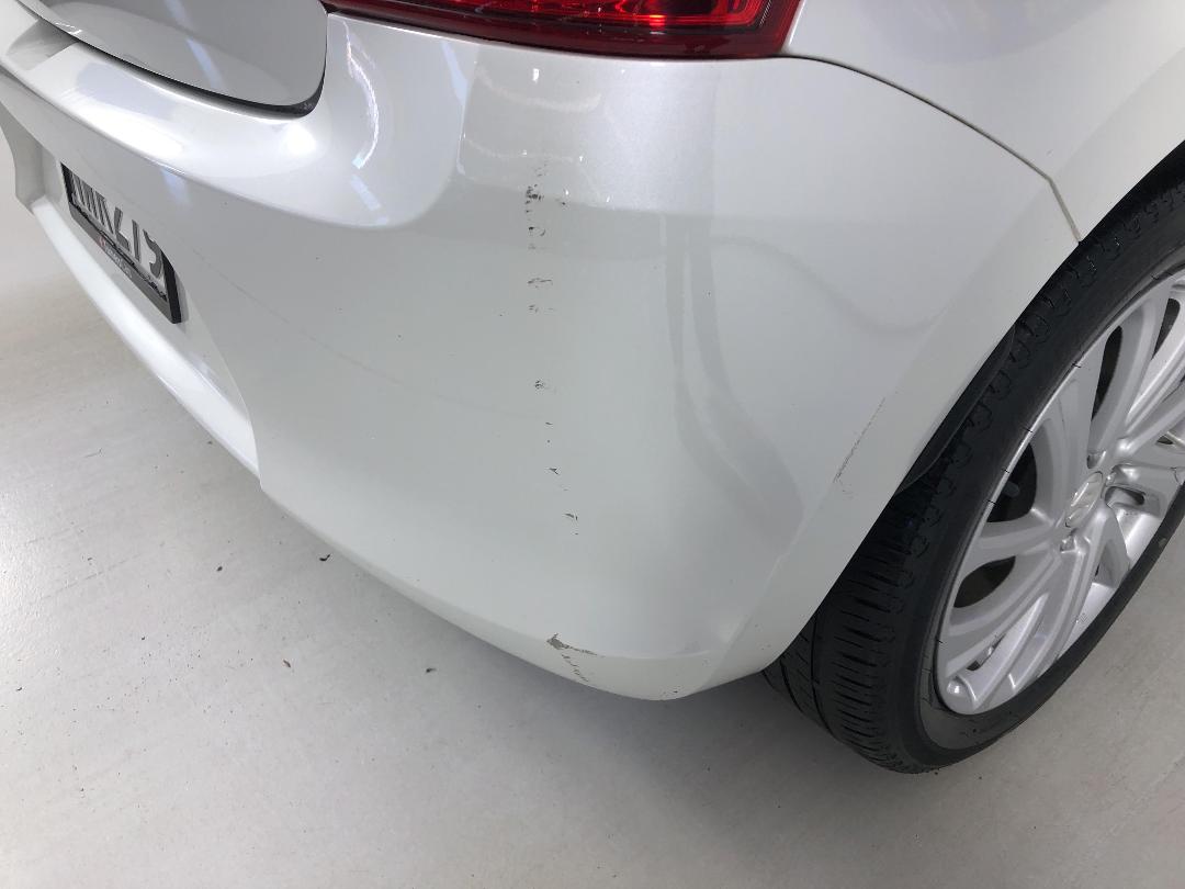 Photo '25' of Suzuki Swift