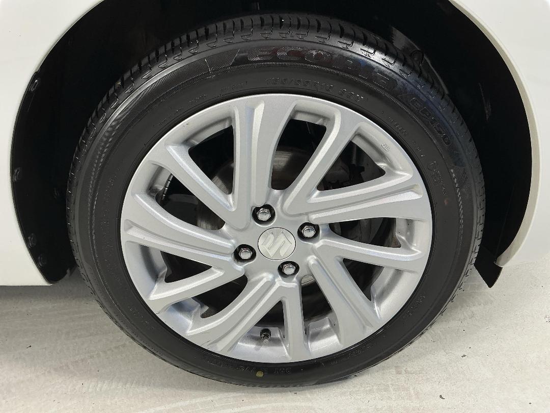 Photo '9' of Suzuki Swift