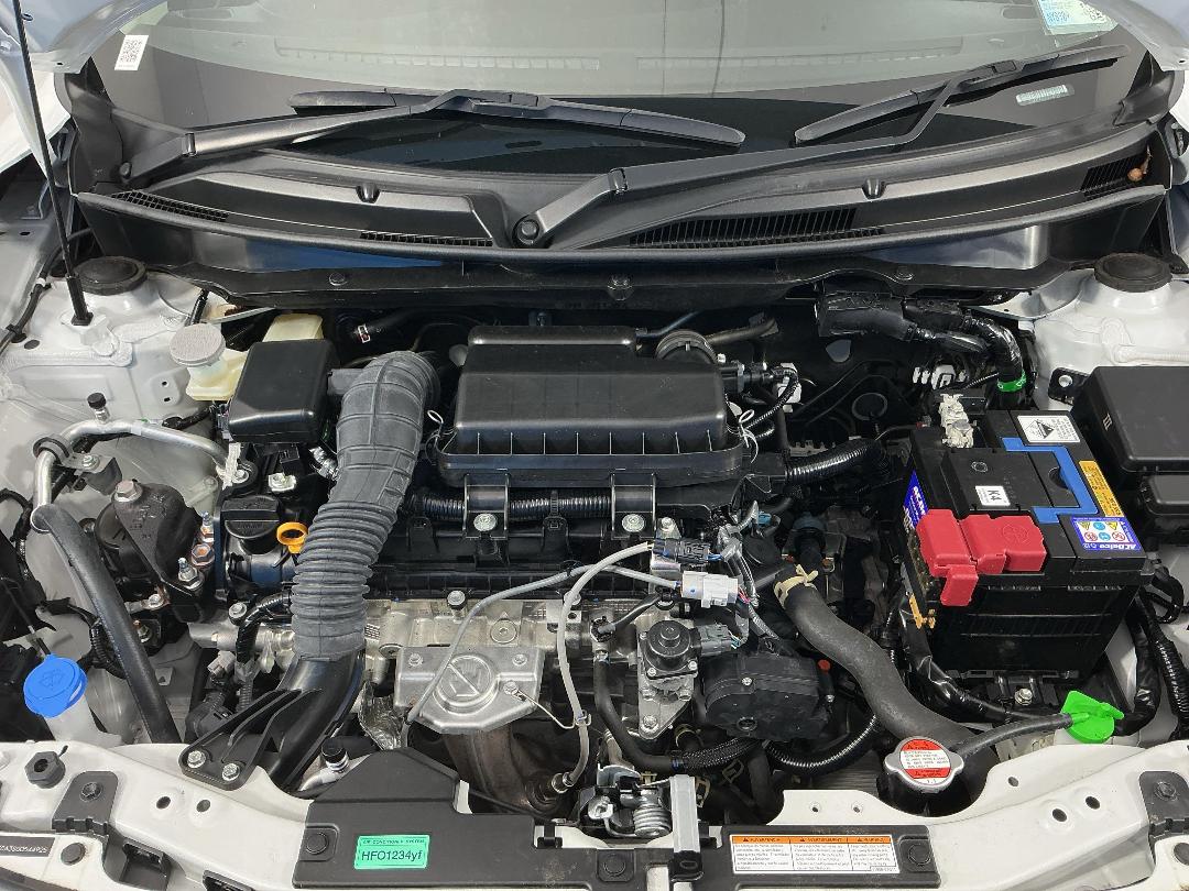 Photo '13' of Suzuki Swift