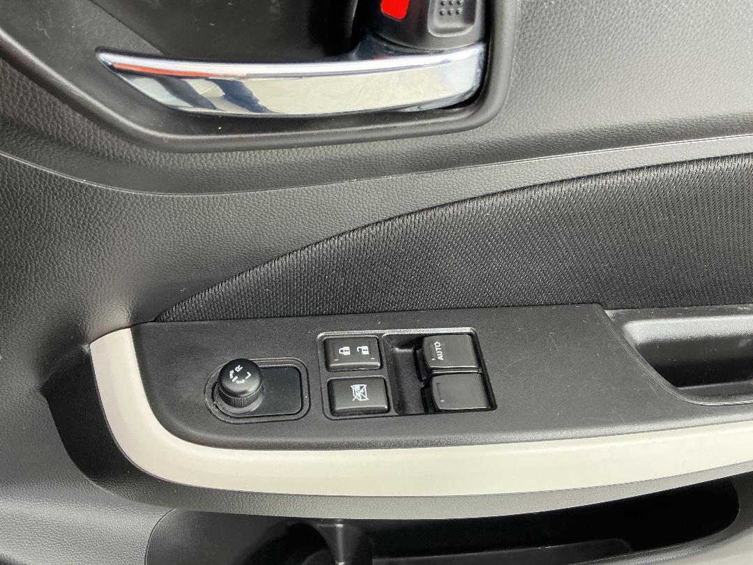 Photo '26' of Suzuki Swift