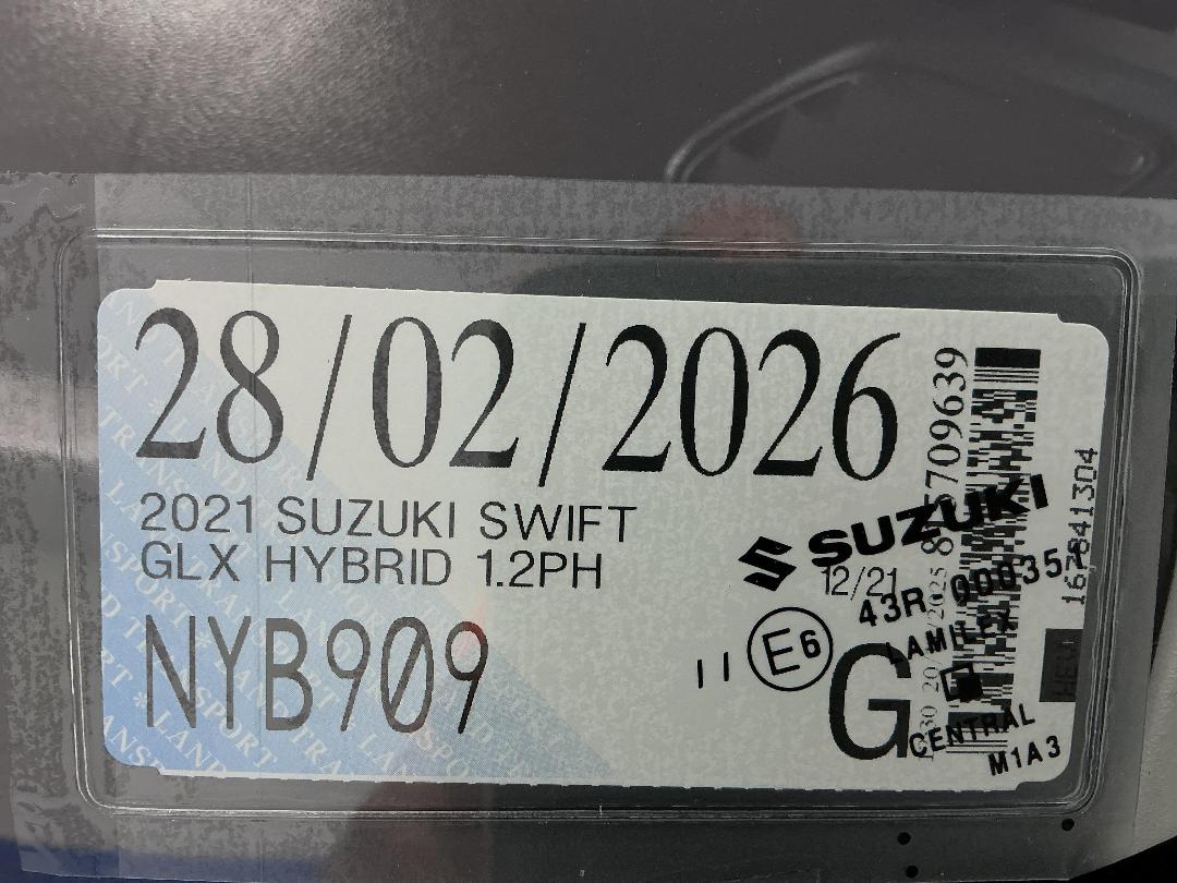 Photo '28' of Suzuki Swift