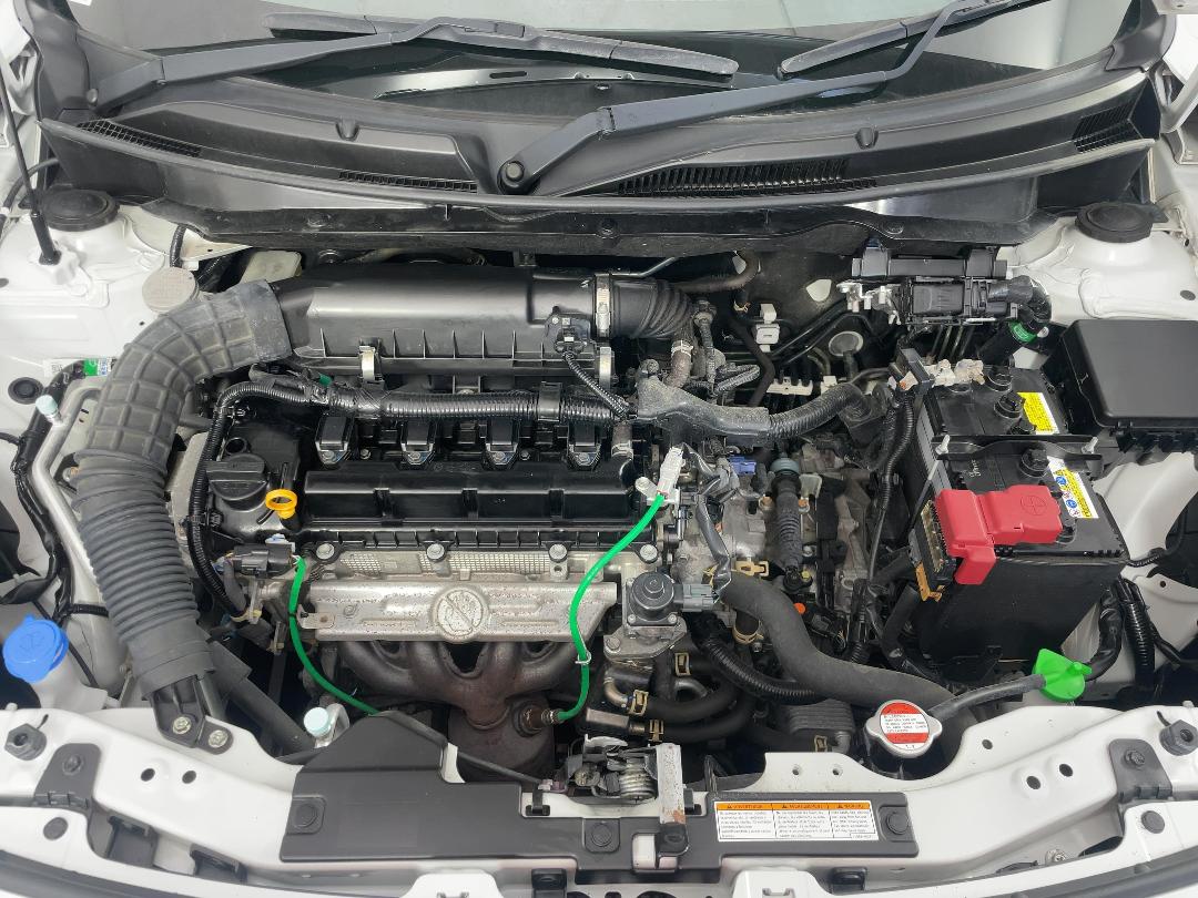 Photo '13' of Suzuki Swift