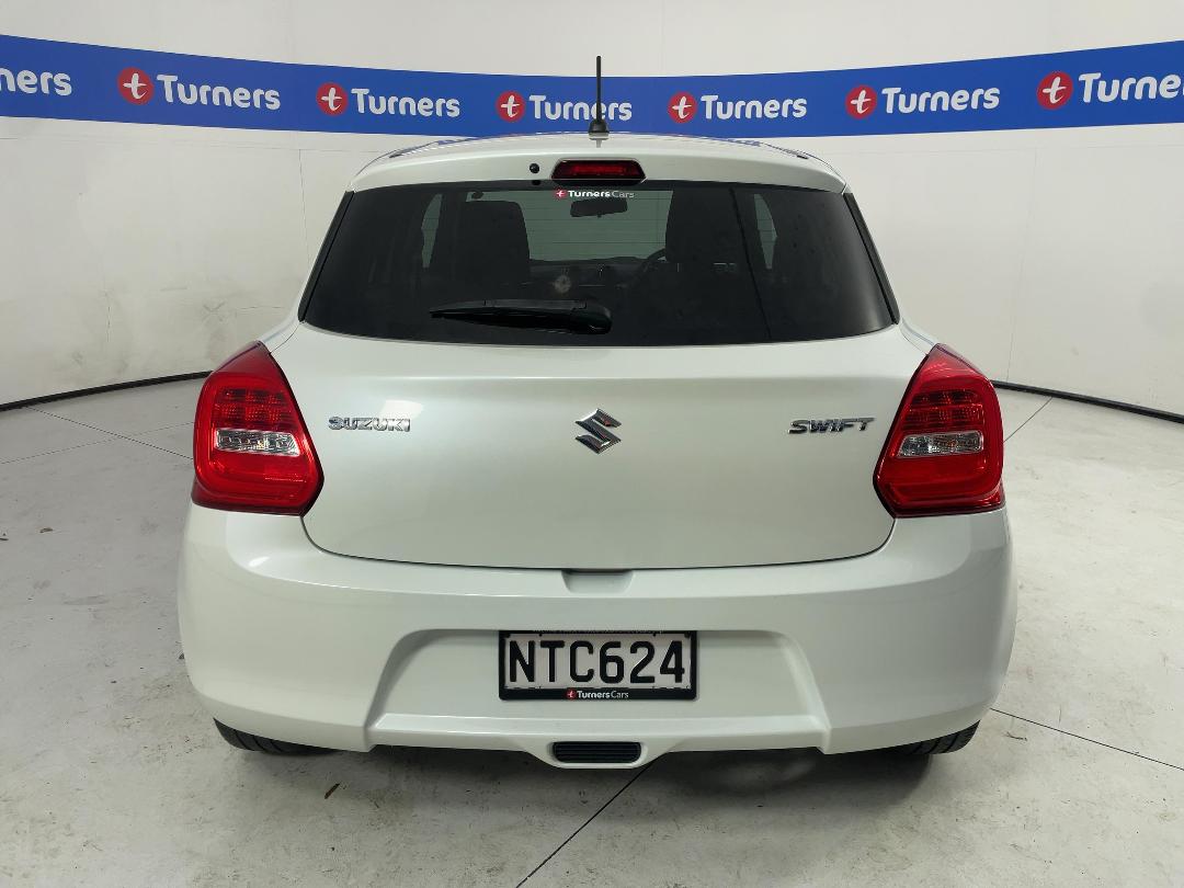 Photo '6' of Suzuki Swift