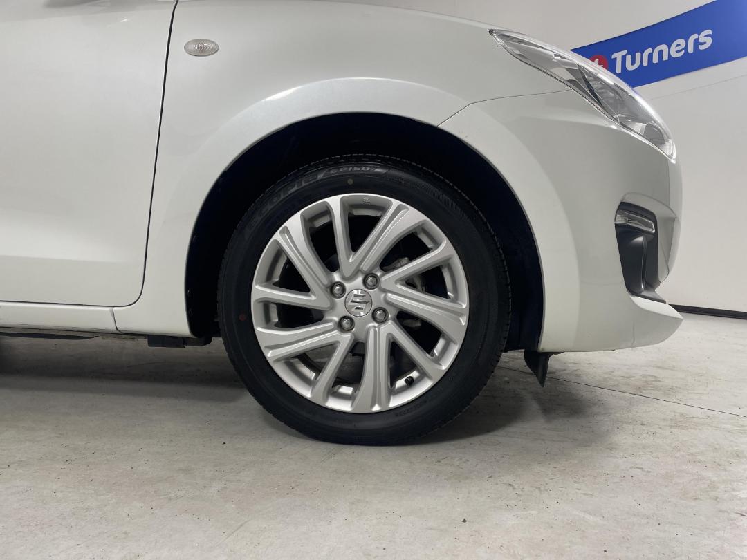 Photo '9' of Suzuki Swift