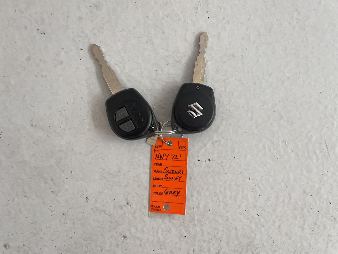 Photo '22' of Suzuki Swift