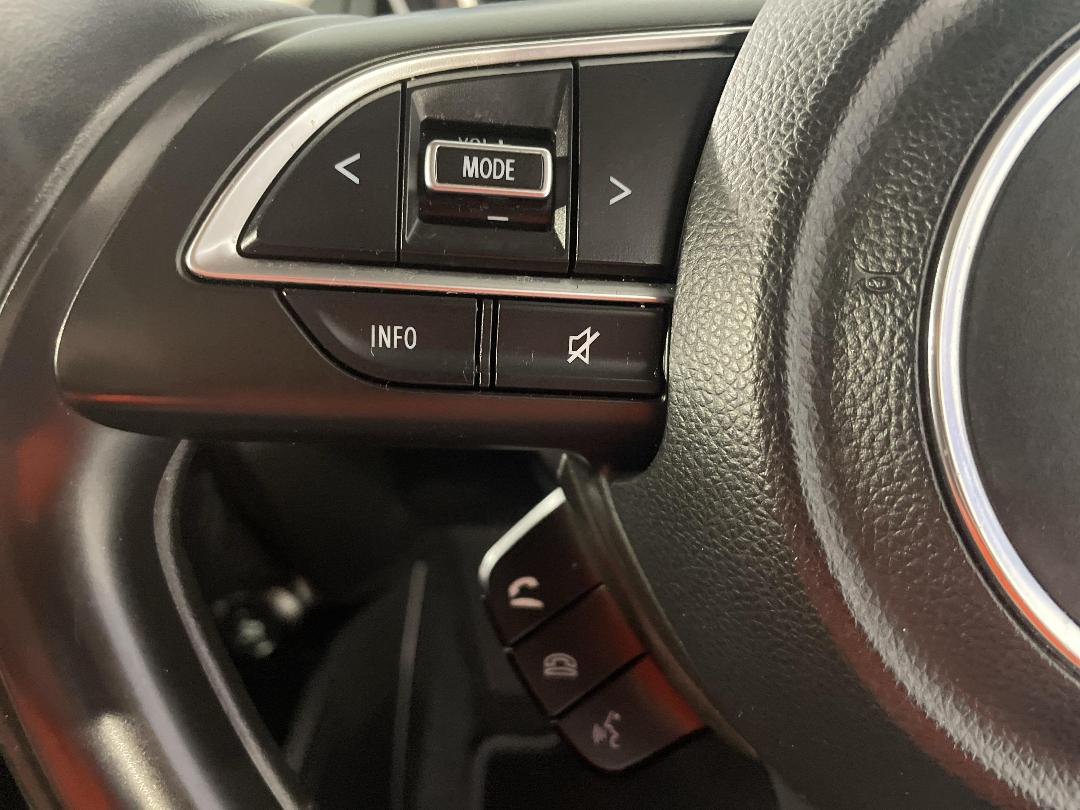 Photo '26' of Suzuki Swift