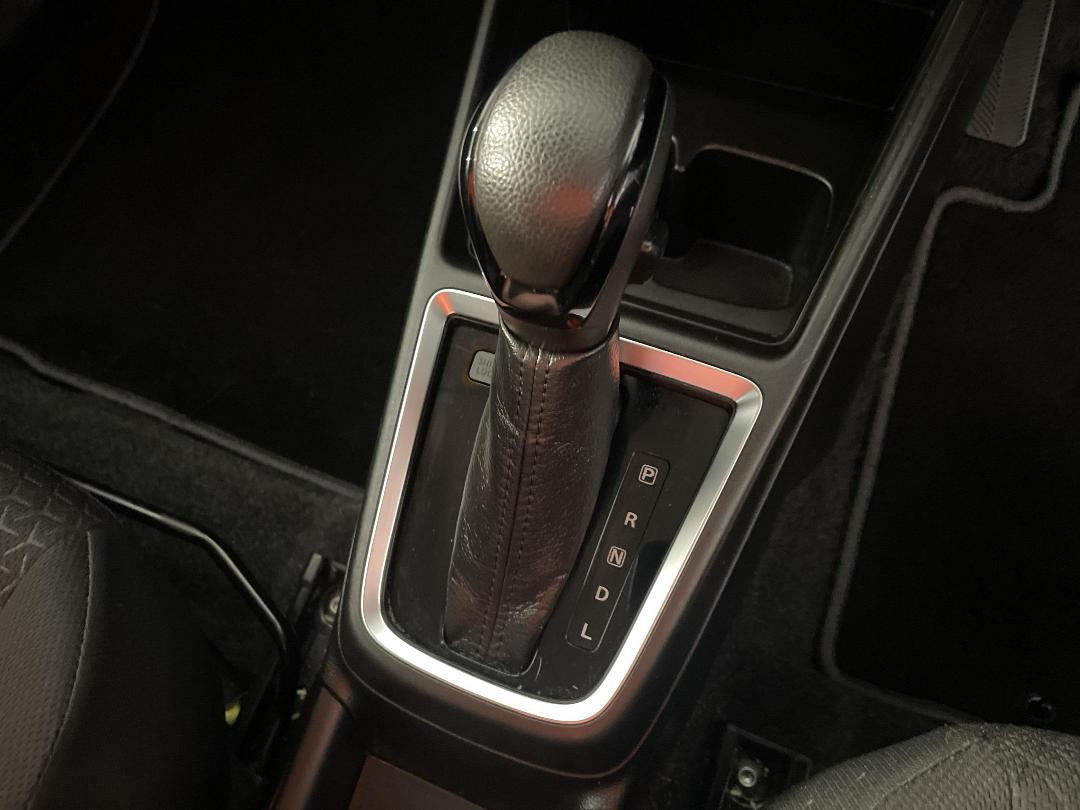 Photo '31' of Suzuki Swift