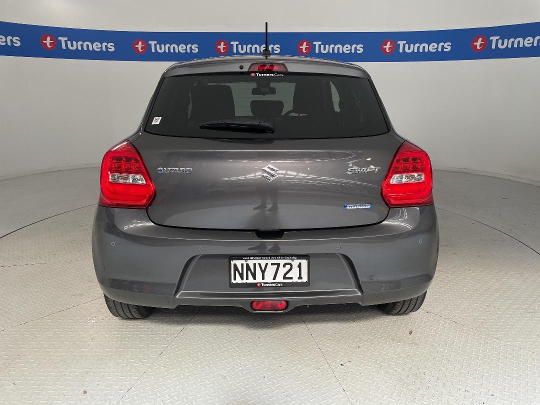 Photo '6' of Suzuki Swift