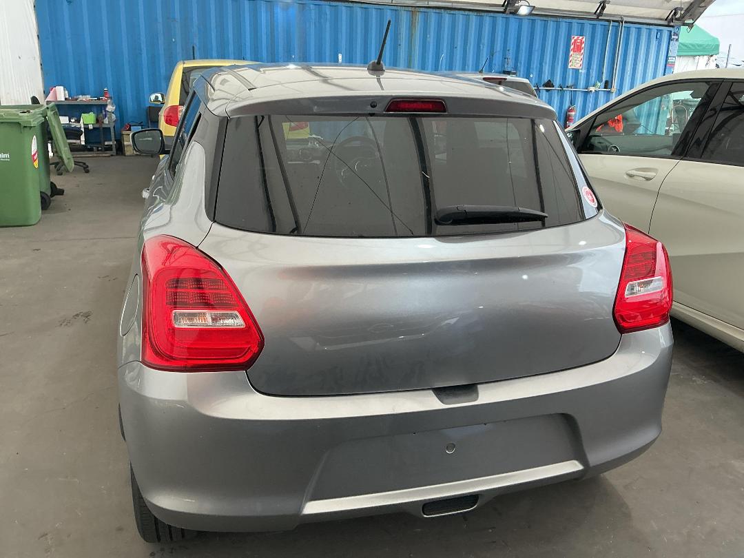 Photo '12' of Suzuki Swift GL