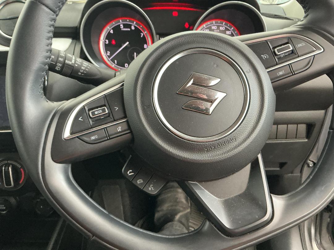 Photo '24' of Suzuki Swift GL