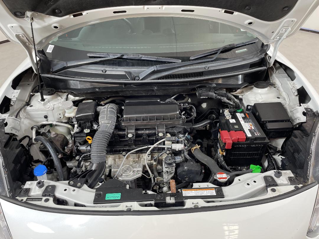 Photo '13' of Suzuki Swift