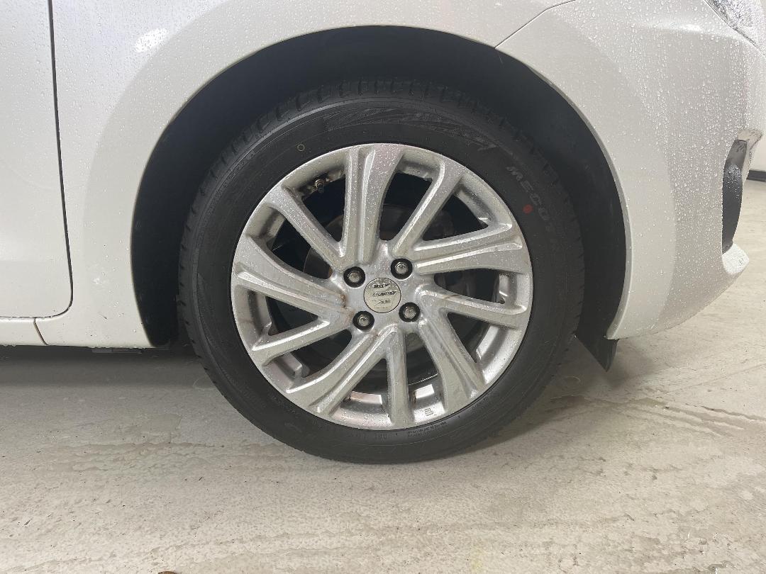 Photo '9' of Suzuki Swift