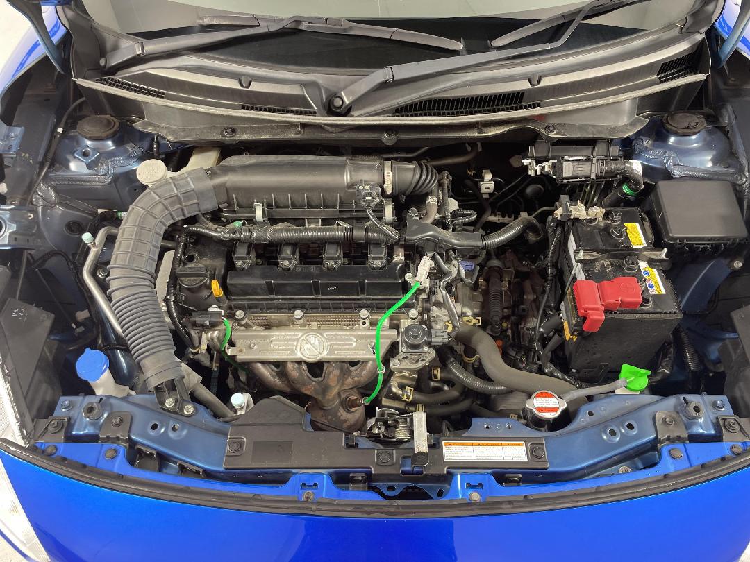 Photo '13' of Suzuki Swift Photo '13' of Suzuki Swift