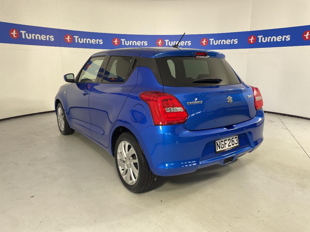 Photo '5' of Suzuki Swift Photo '5' of Suzuki Swift