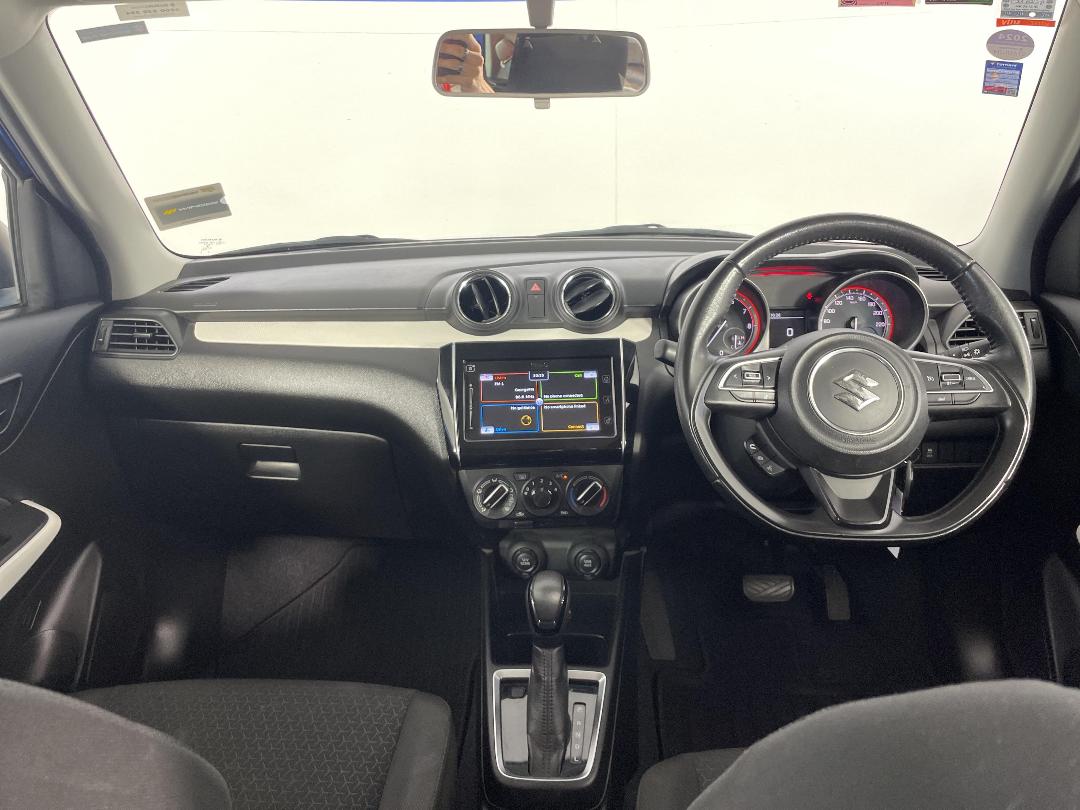 Photo '17' of Suzuki Swift Photo '17' of Suzuki Swift