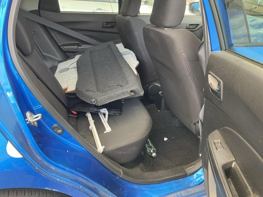 Photo '20' of Suzuki Swift GL