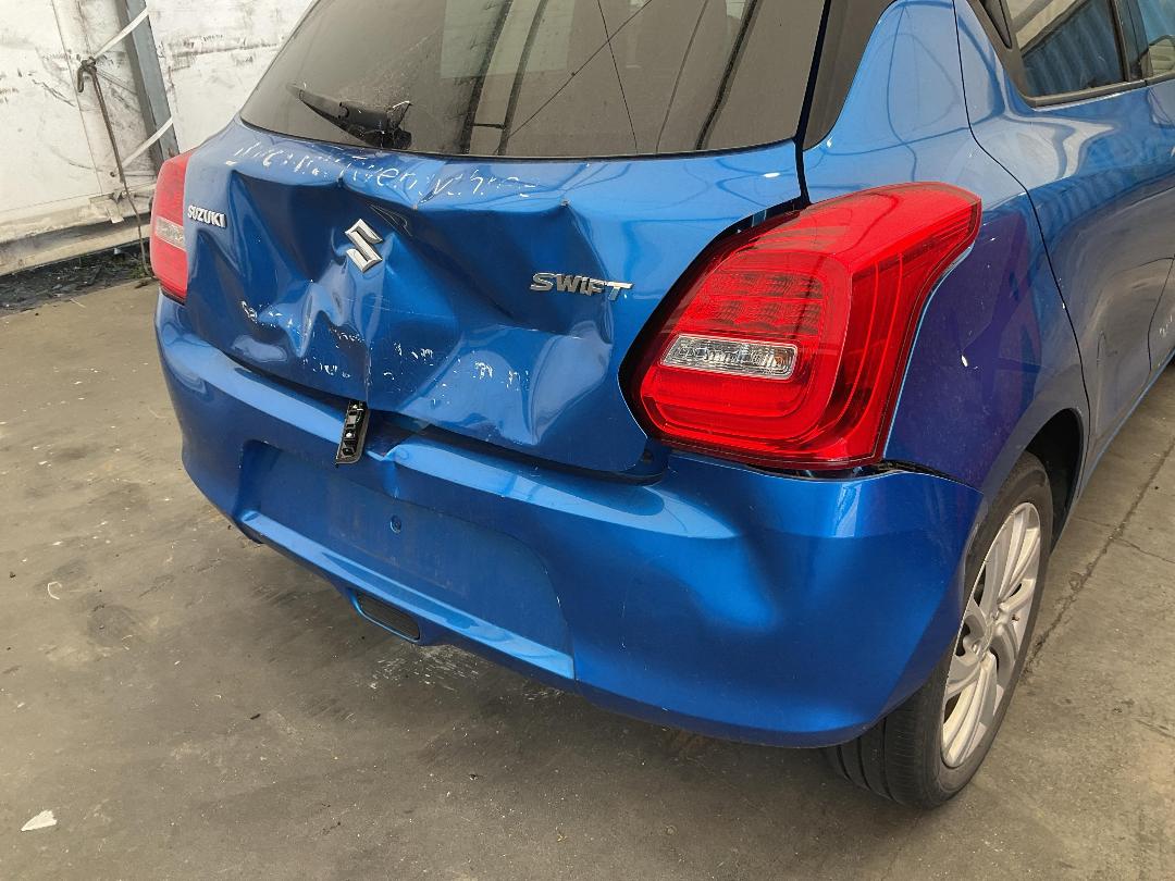 Photo '7' of Suzuki Swift GL