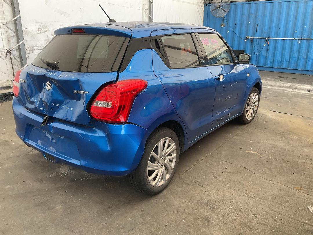 Photo '8' of Suzuki Swift GL