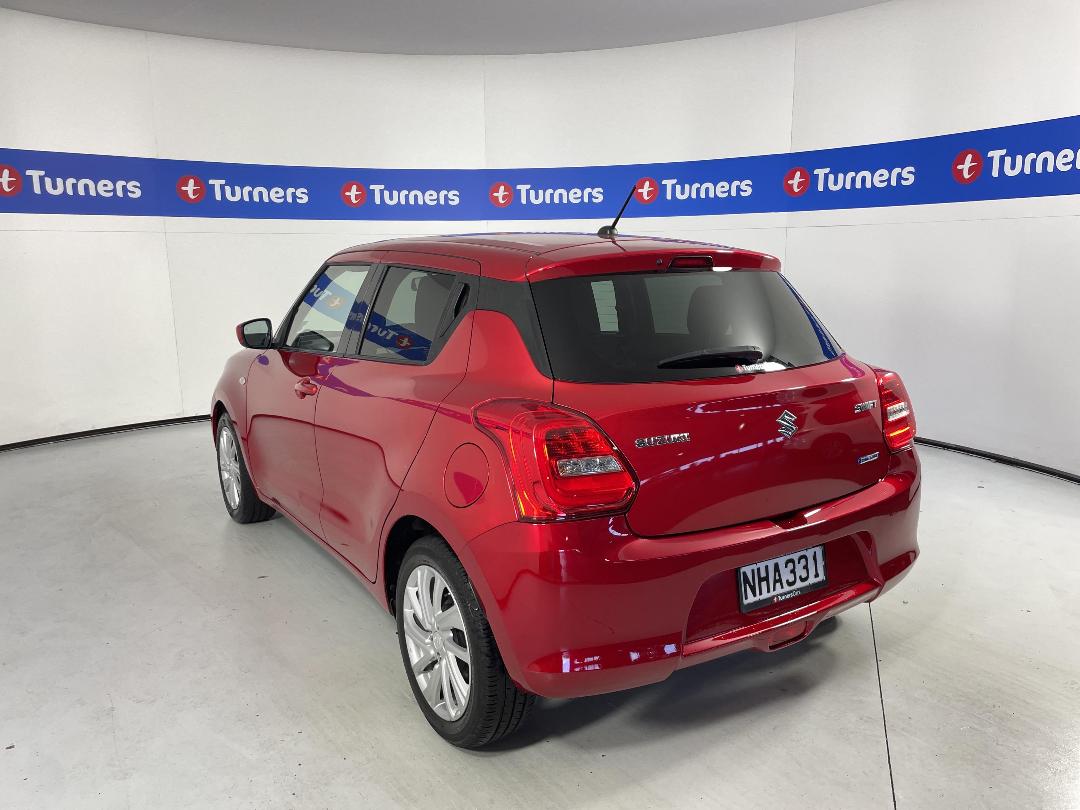 Photo '5' of Suzuki Swift