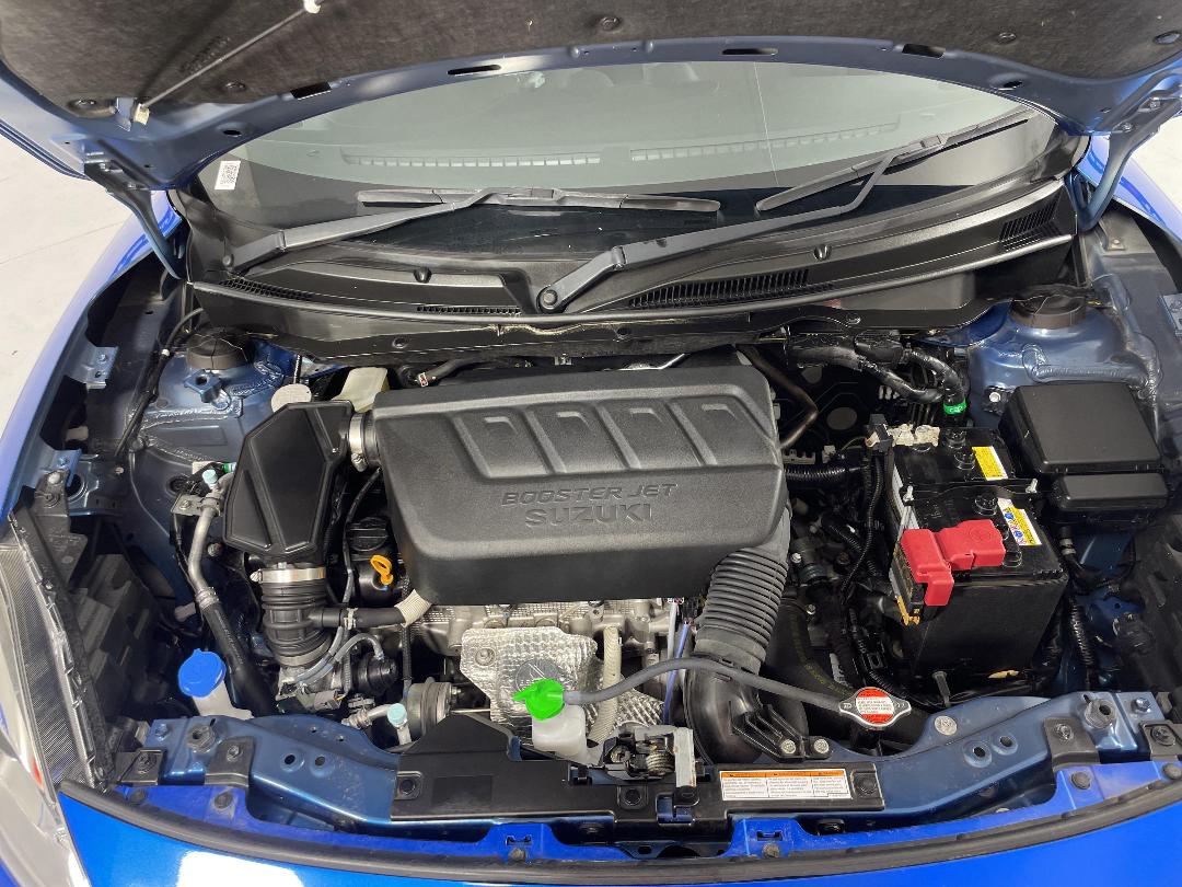 Photo '13' of Suzuki Swift