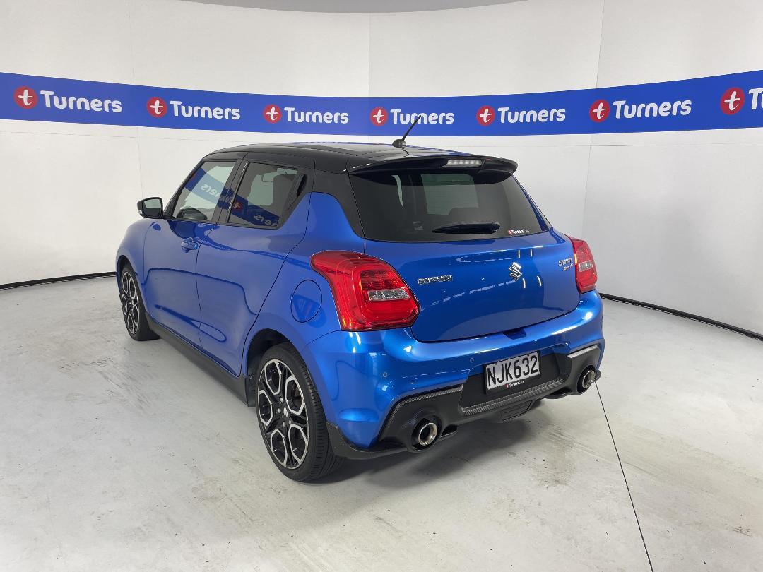 Photo '5' of Suzuki Swift