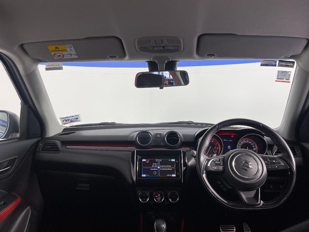 Photo '17' of Suzuki Swift