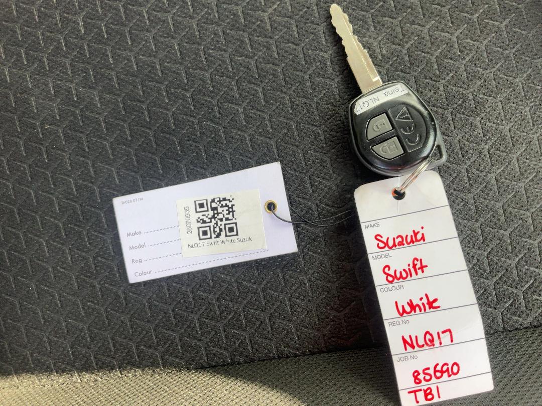 Photo '14' of Suzuki Swift GL