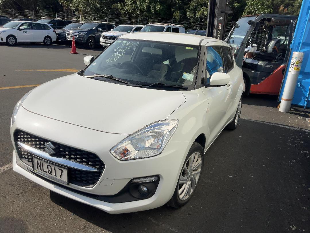 Photo '2' of Suzuki Swift GL