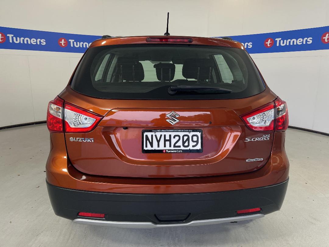 Photo '6' of Suzuki SX4 S-Cross