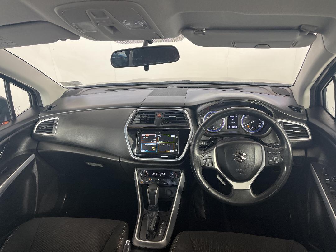 Photo '17' of Suzuki SX4 S-Cross