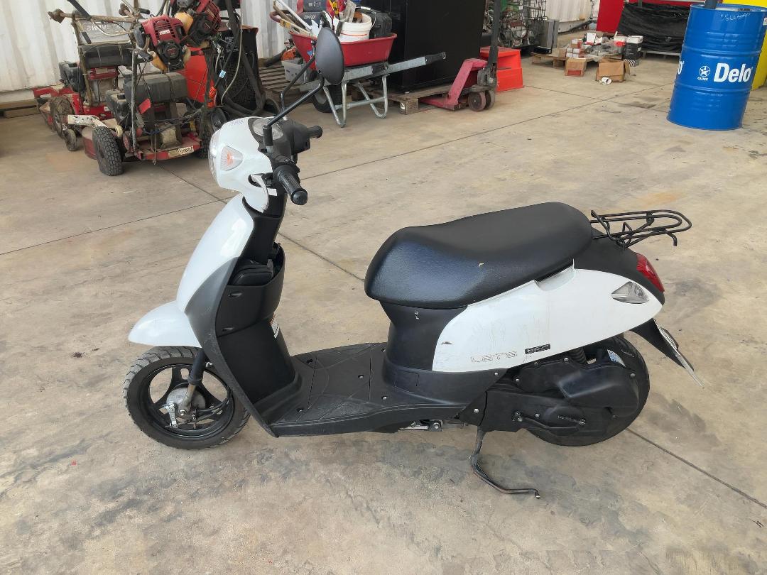 Photo '6' of Suzuki UZ50