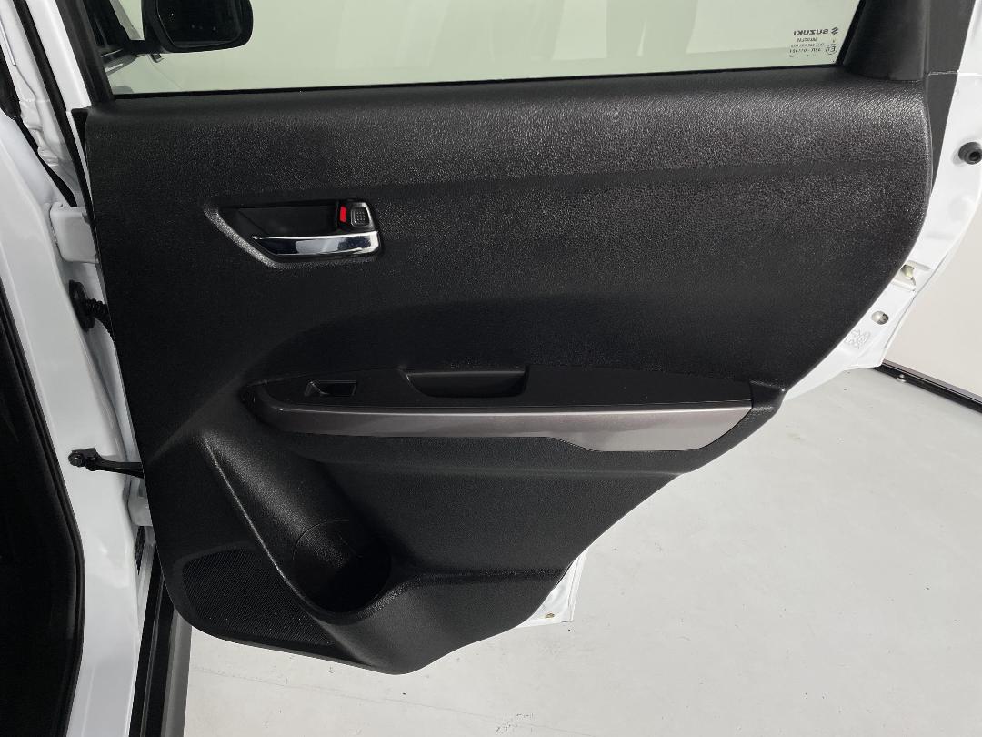 Photo '19' of Suzuki Vitara