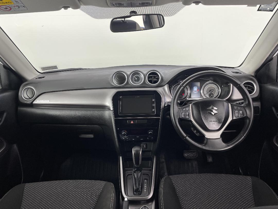 Photo '17' of Suzuki Vitara