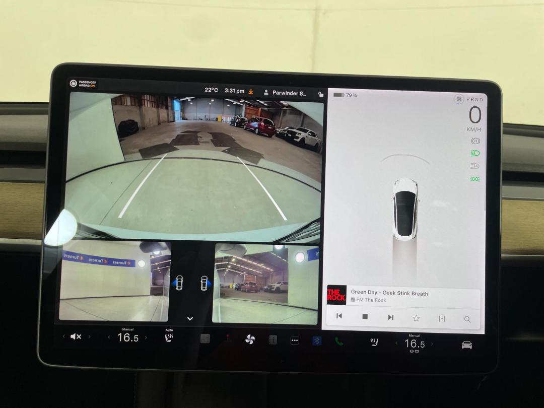 Photo '30' of Tesla Model 3