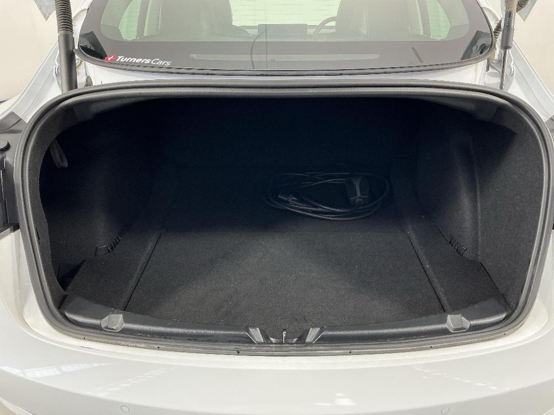 Photo '14' of Tesla Model 3 Photo '14' of Tesla Model 3