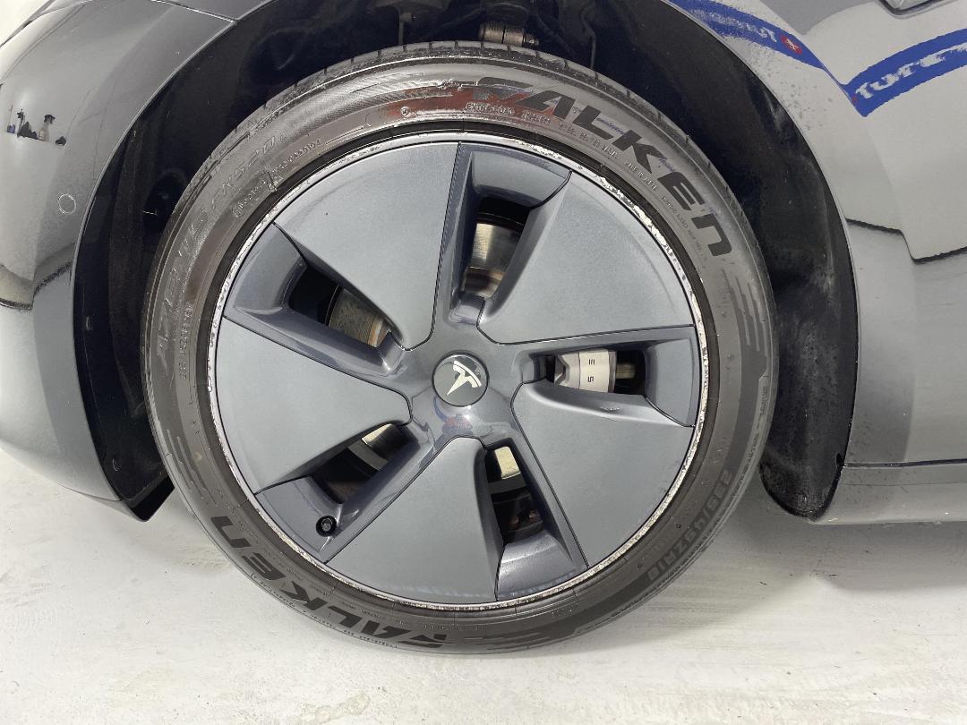 Photo '10' of Tesla Model 3 Photo '10' of Tesla Model 3