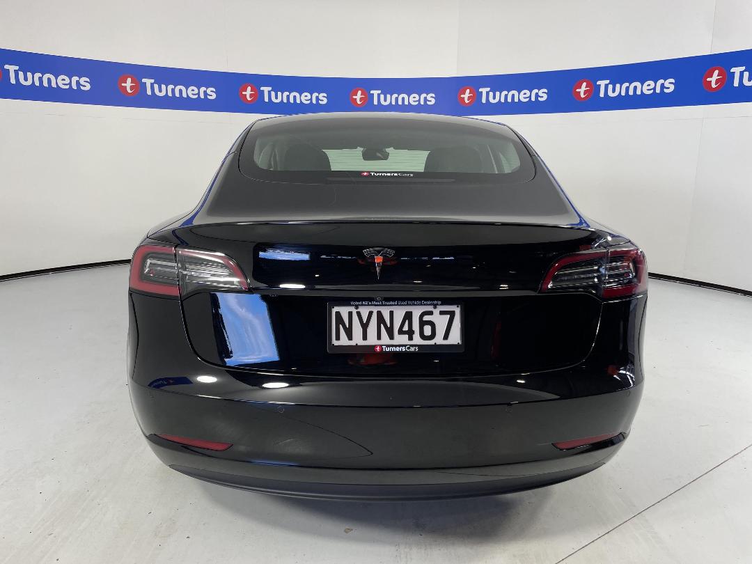 Photo '6' of Tesla Model 3 Photo '6' of Tesla Model 3