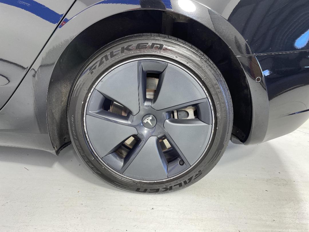 Photo '11' of Tesla Model 3 Photo '11' of Tesla Model 3