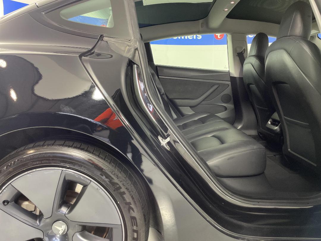 Photo '20' of Tesla Model 3 Photo '20' of Tesla Model 3