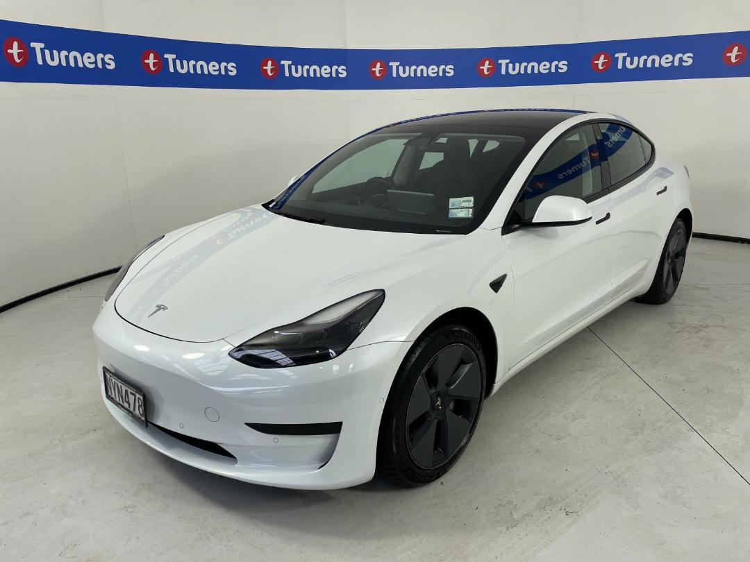 Photo '4' of Tesla Model 3