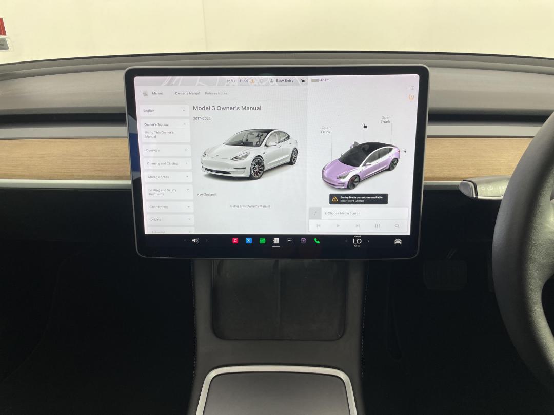 Photo '18' of Tesla Model 3