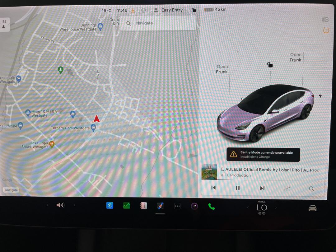 Photo '24' of Tesla Model 3