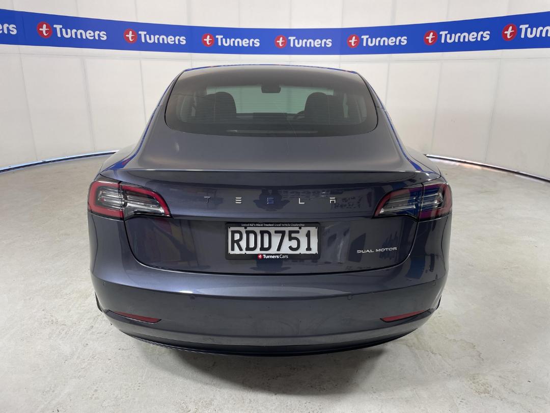 Photo '6' of Tesla Model 3 Photo '6' of Tesla Model 3