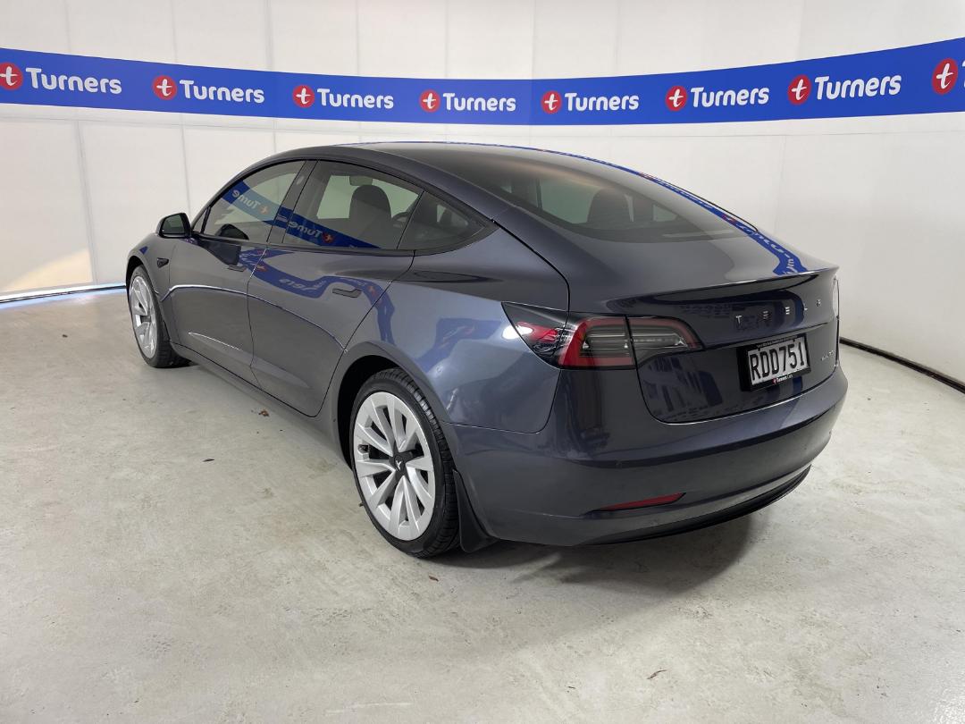 Photo '5' of Tesla Model 3 Photo '5' of Tesla Model 3