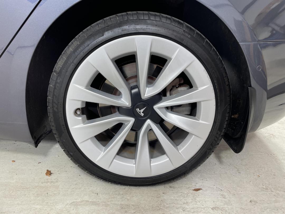 Photo '11' of Tesla Model 3 Photo '11' of Tesla Model 3