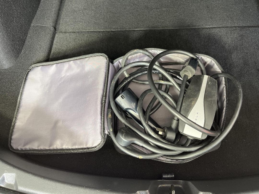 Photo '23' of Tesla Model 3